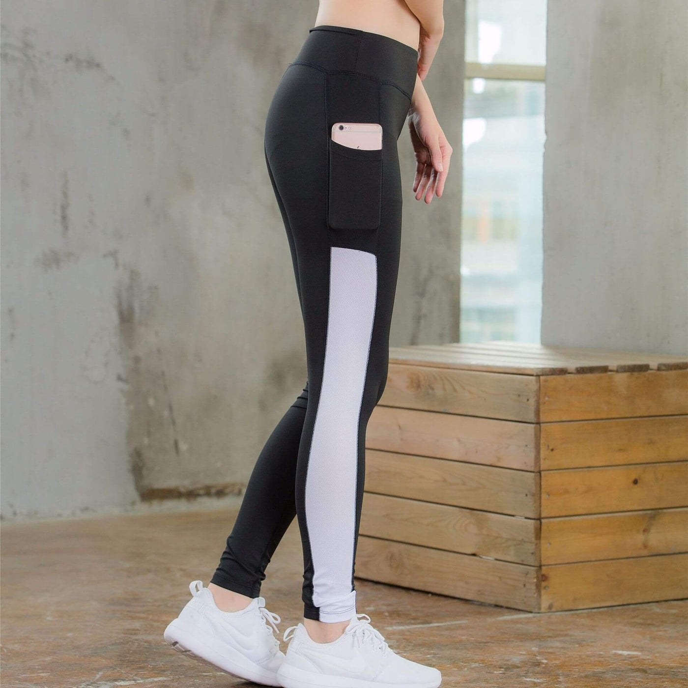 Women Yoga Pant With Pocket Tights Energy Seamless Sports Pants For Women High Waist Sport Leggings Fitness Running Pants Women - Mrgoluckynow Women Yoga Pant With Pocket Tights Energy Seamless Sports Pants For Women High Waist Sport Leggings Fitness Running Pants Women0Mrgoluckynow CJNSXZDD00152 - Black and white - L